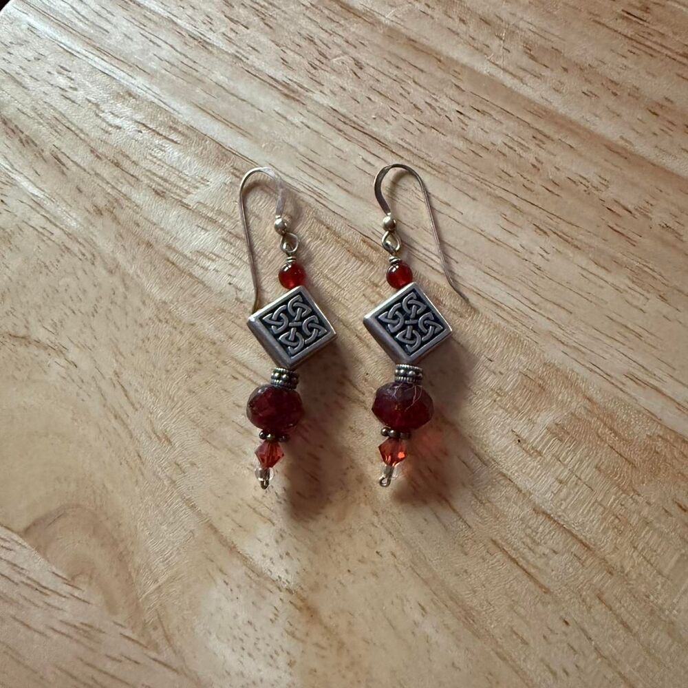 Vintage Red and Silver Dangling Earrings - Picture 2 of 3